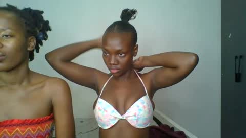 peach_ebonny online show from August 2, 10:19 pm