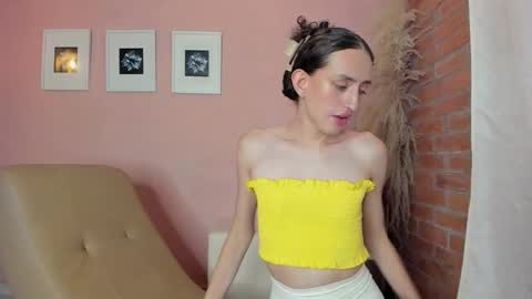 peach tyron online show from January 14, 11:16 pm