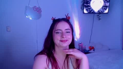 Snapshot of peacherry_ chatting on December 17, 4:34 am peacherry_ online show from December 17, 4:34 am