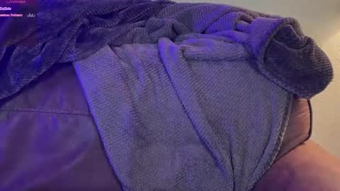 portiapiers online show from March 8, 5:44 am