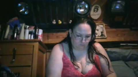 Snapshot of peachtree197 chatting on February 5, 3:02 am peachtree197 online show from February 5, 3:02 am