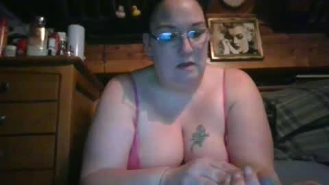 Snapshot of peachtree197 chatting on March 8, 1:39 am peachtree197 online show from March 8, 1:39 am