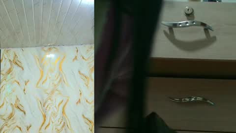 Snapshot of peachy__baby chatting on May 22, 11:05 am peachy__baby online show from May 22, 11:05 am
