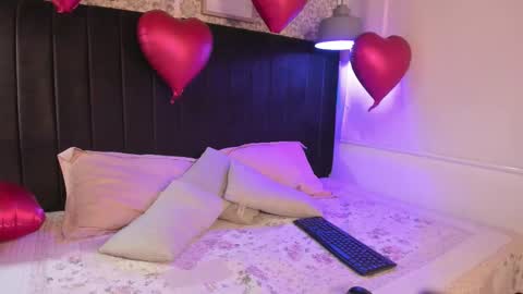 Snapshot of peachy_dh chatting on February 13, 5:20 pm peachy online show from February 13, 5:20 pm