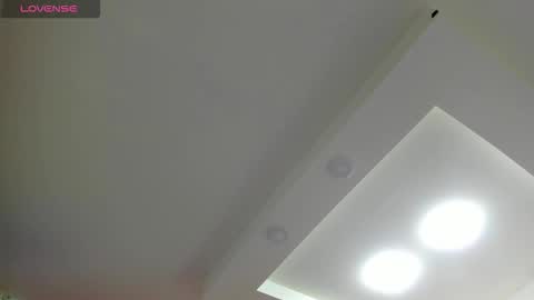 Peachy   online show from March 8, 2:59 am