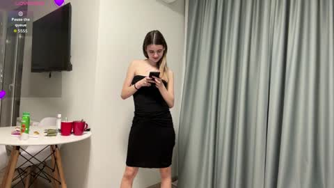 Peachy online show from May 22, 6:46 pm