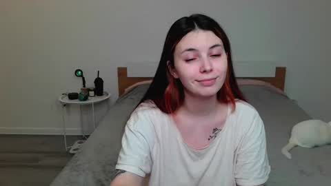 Snapshot of peachybabe__ chatting on February 10, 3:03 am Peachy online show from February 10, 3:03 am