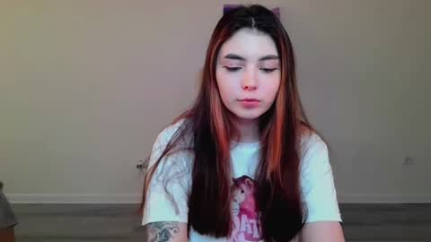 Snapshot of peachybabe__ chatting on February 24, 2:37 pm Peachy online show from February 24, 2:37 pm