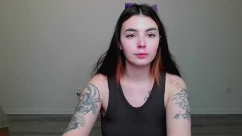 Snapshot of peachybabe__ chatting on February 24, 8:47 pm Peachy online show from February 24, 8:47 pm