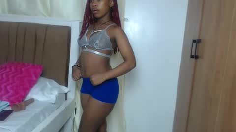 peachyyy online show from March 29, 10:32 pm