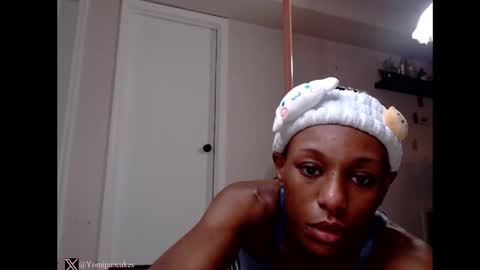 Snapshot of peachypeachgirl chatting on December 29, 7:22 pm peachypeachgirl online show from December 29, 7:22 pm