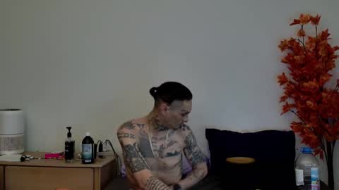 Snapshot of peanuthead1026 chatting on March 15, 7:03 am PeanutGee online show from March 15, 7:03 am