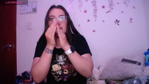 Pearl online show from March 6, 5:04 am