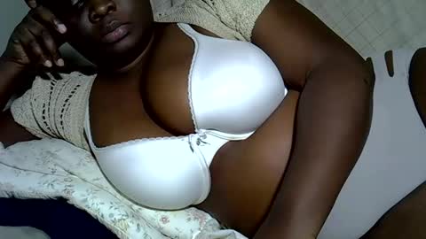 Keci online show from November 5, 5:02 pm