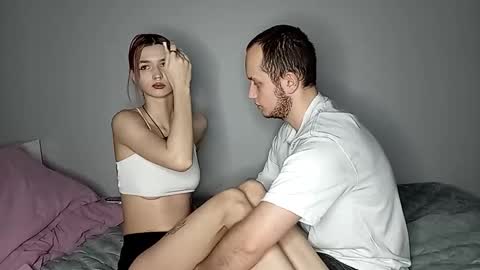 Rina and Max online show from January 7, 7:05 pm