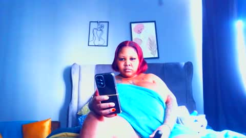 Snapshot of pearlblu38 chatting on October 23, 10:14 am Pearl online show from October 23, 10:14 am