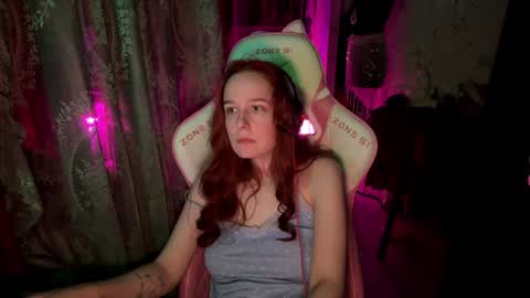 Snapshot of pearlprincess_ chatting on June 14, 2:24 am Adelina online show from June 14, 2:24 am