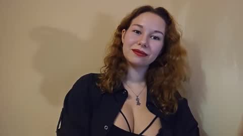 pearlshade online show from October 8, 2:47 pm