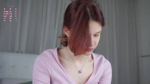 Lily online show from April 10, 1:11 am