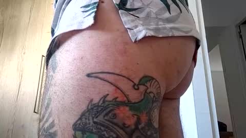 Snapshot of pececito69 chatting on May 20, 3:51 pm Naturist online show from May 20, 3:51 pm