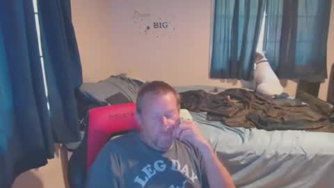 pecker40 online show from October 18, 7:03 pm