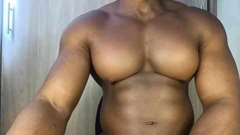 Snapshot of pecsblack888 chatting on November 10, 8:41 pm pecsblack888 online show from November 10, 8:41 pm