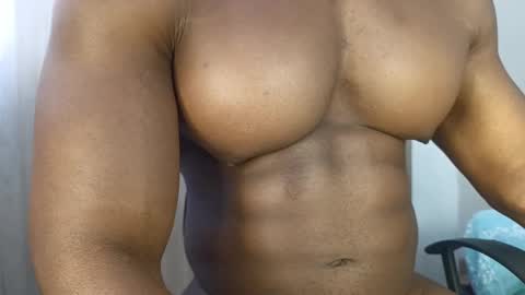 Snapshot of pecsblack888 chatting on November 17, 8:03 pm pecsblack888 online show from November 17, 8:03 pm