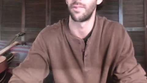 Snapshot of pedro1703 chatting on January 7, 9:39 pm Real-timePiero online show from January 7, 9:39 pm