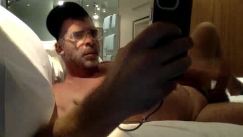 Snapshot of pedro________8 chatting on December 21, 6:23 pm pedro________8 online show from December 21, 6:23 pm