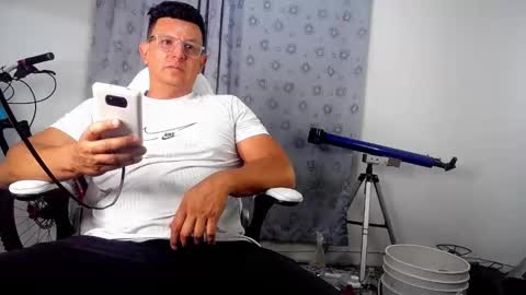 Snapshot of pedro_picapica chatting on September 11, 10:54 pm Pedro online show from September 11, 10:54 pm