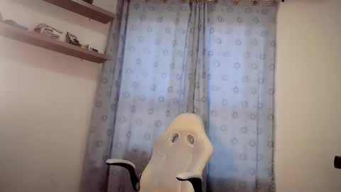 Snapshot of pedro_picapica chatting on December 20, 6:04 pm Pedro online show from December 20, 6:04 pm