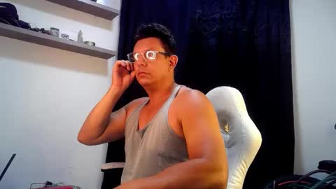 Pedro online show from April 28, 11:21 pm