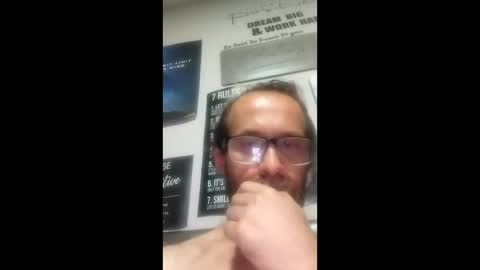 Snapshot of pedrocoelhopio chatting on May 23, 2:50 am pedrocoelhopio online show from May 23, 2:50 am