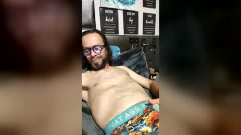 Snapshot of pedrocoelhopio chatting on June 27, 1:32 am pedrocoelhopio online show from June 27, 1:32 am