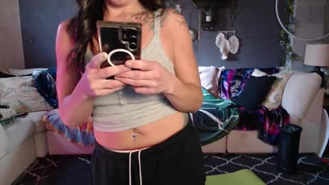 NEXT CHILL SESH  1130 930pm -ish PEEK online show from December 16, 3:17 pm