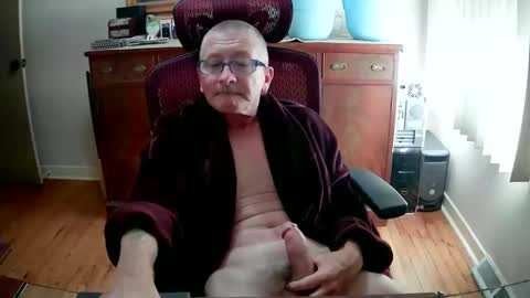 Snapshot of peepingmale chatting on January 1, 3:57 pm peepingmale online show from January 1, 3:57 pm