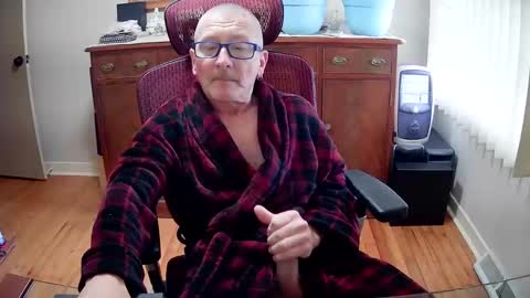 Snapshot of peepingmale chatting on February 22, 1:46 pm peepingmale online show from February 22, 1:46 pm