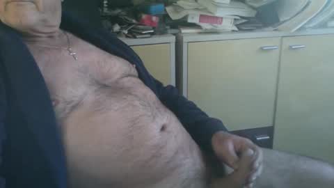 Snapshot of pegaso1000 chatting on December 1, 9:14 am pegaso1000 online show from December 1, 9:14 am