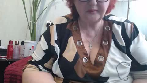 PeggySoft online show from April 8, 9:31 am