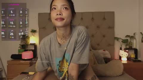 Snapshot of peisinoe_____ chatting on June 18, 1:28 am Kris online show from June 18, 1:28 am
