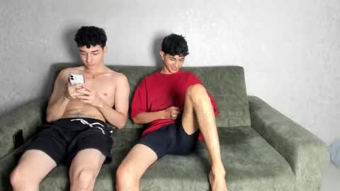 CAIN-19  ALLEN-18 RONALD-18 AUSTIN-18 MOD DANTE online show from March 26, 8:36 pm