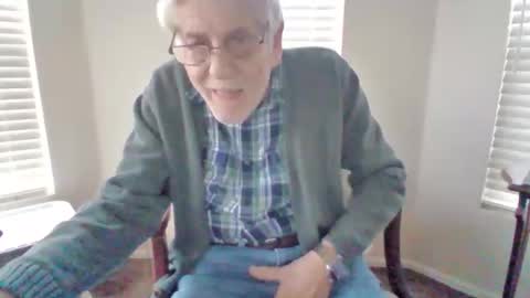 Snapshot of pem1650 chatting on December 4, 11:24 pm pem1650 online show from December 4, 11:24 pm