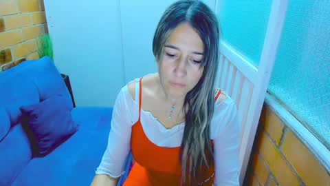 Penelope online show from December 5, 8:22 pm