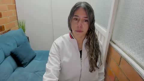 Penelope online show from April 6, 6:42 pm