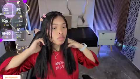 Snapshot of penelope_tay chatting on March 1, 3:19 am penelope online show from March 1, 3:19 am