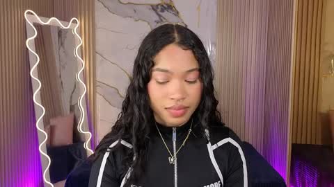 Snapshot of penelope_tay chatting on April 1, 3:29 am penelope online show from April 1, 3:29 am