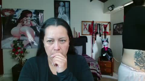 Penelope and my girlfriend Marilyn online show from July 9, 1:48 pm