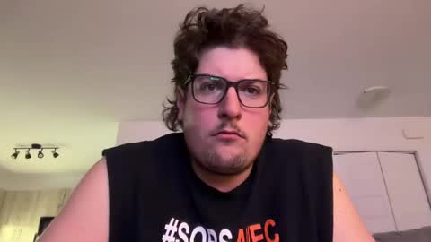 Snapshot of penisdansvulve chatting on February 8, 3:41 am randysavage online show from February 8, 3:41 am