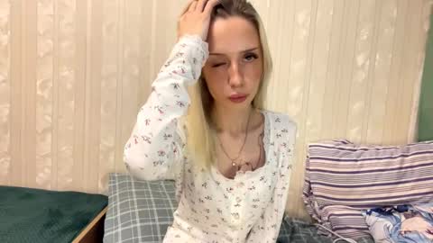 Margot online show from October 22, 2:06 pm