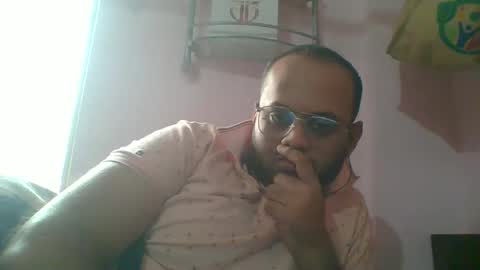 Snapshot of pennyworth21 chatting on January 7, 2:20 am albert online show from January 7, 2:20 am